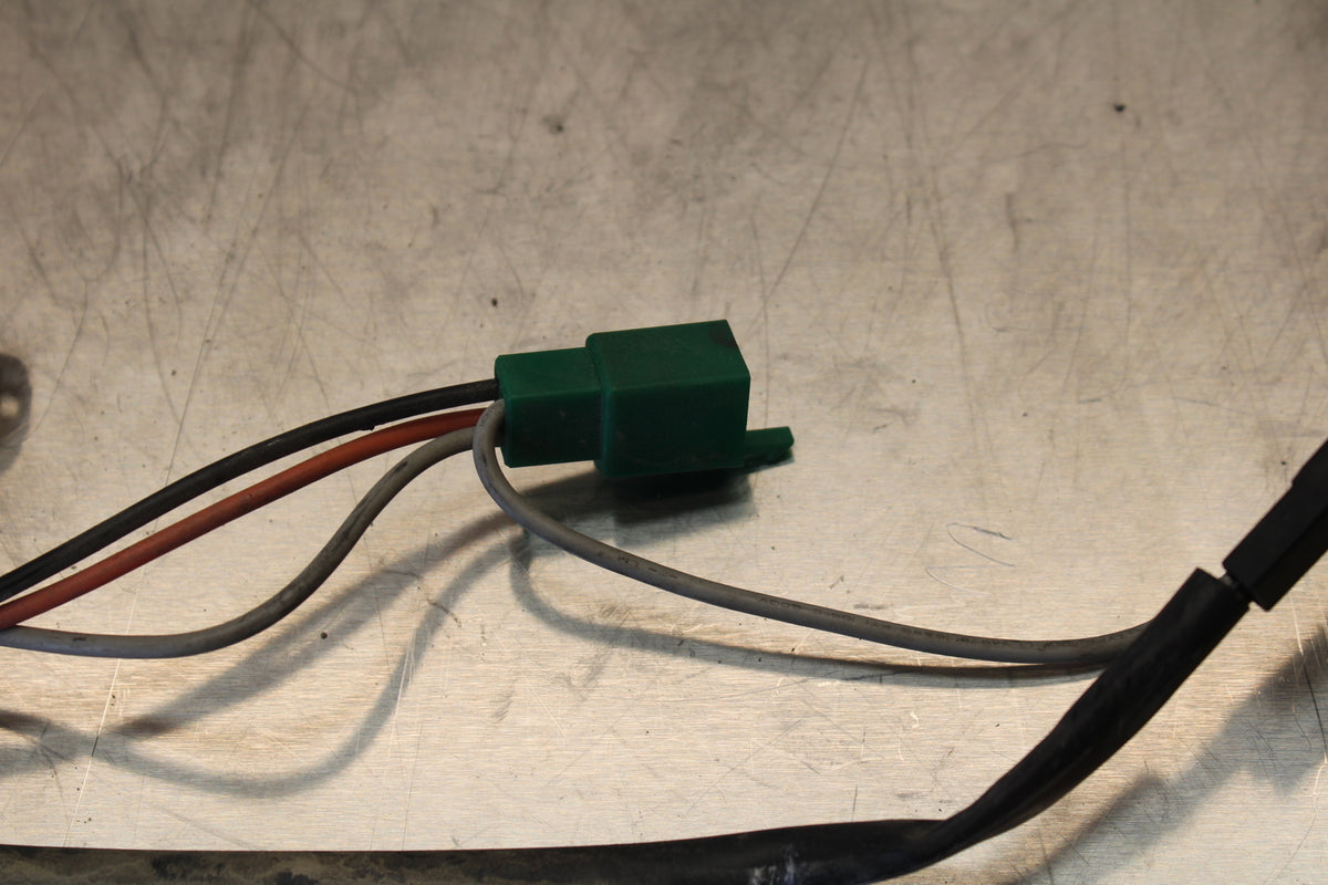 11 SUZUKI GSXR1000 TAIL LIGHT WIRING HARNESS MOTOR WIRE LOOM BB142