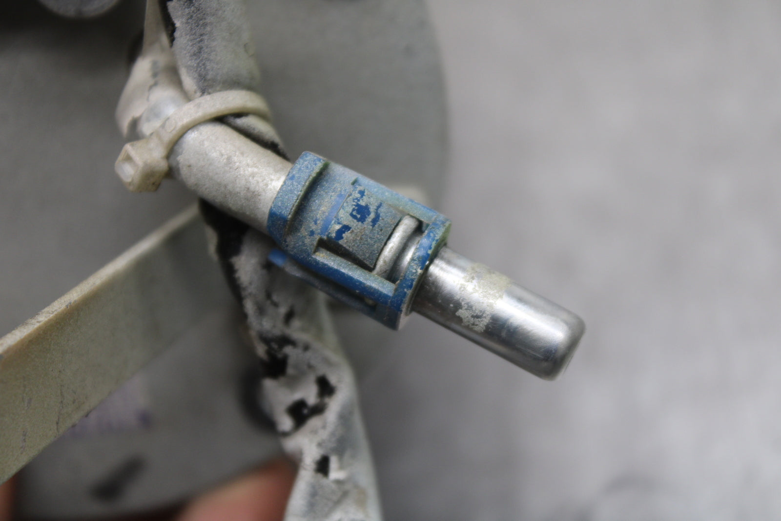 08-10 SUZUKI GSXR 600 FUEL PUMP GAS PETROL SENDER UNIT BB753