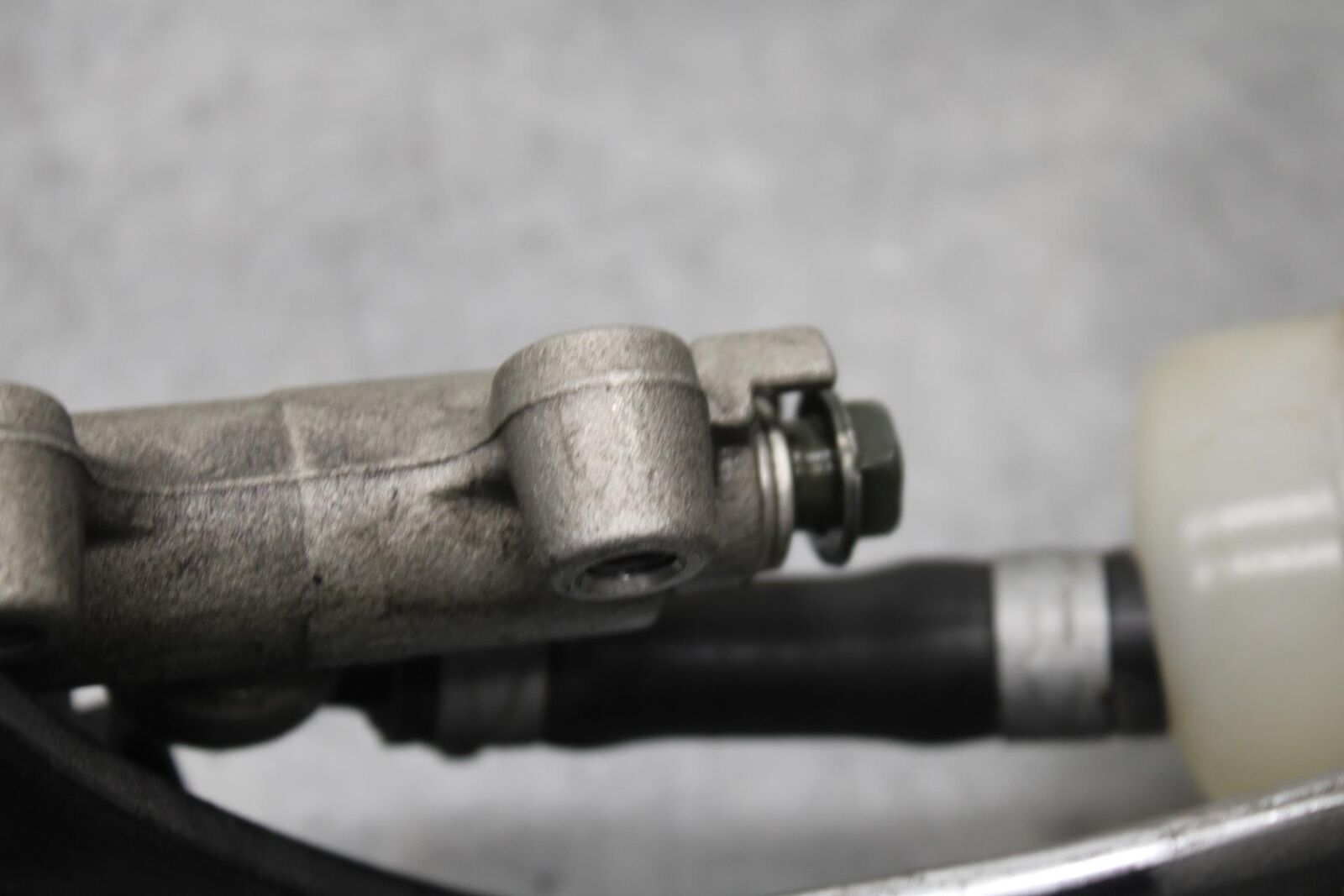 2007 Kawasaki Vulcan 1600 VN1600A Classic REAR BACK BRAKE MASTER CYLINDER  BB616