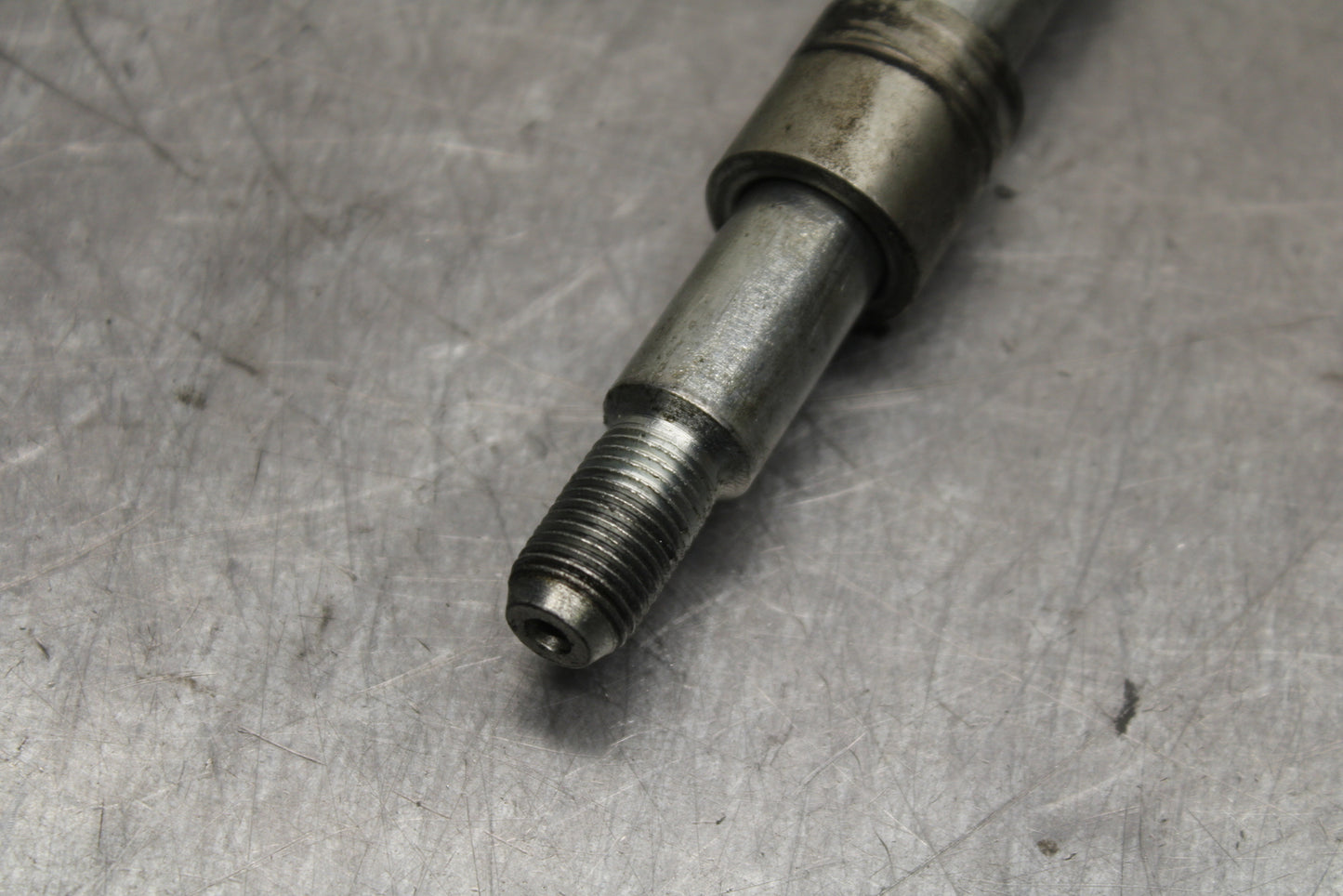 15-16 HONDA CB300F FRONT WHEEL RIM AXLE PIVOT BOLT BB740