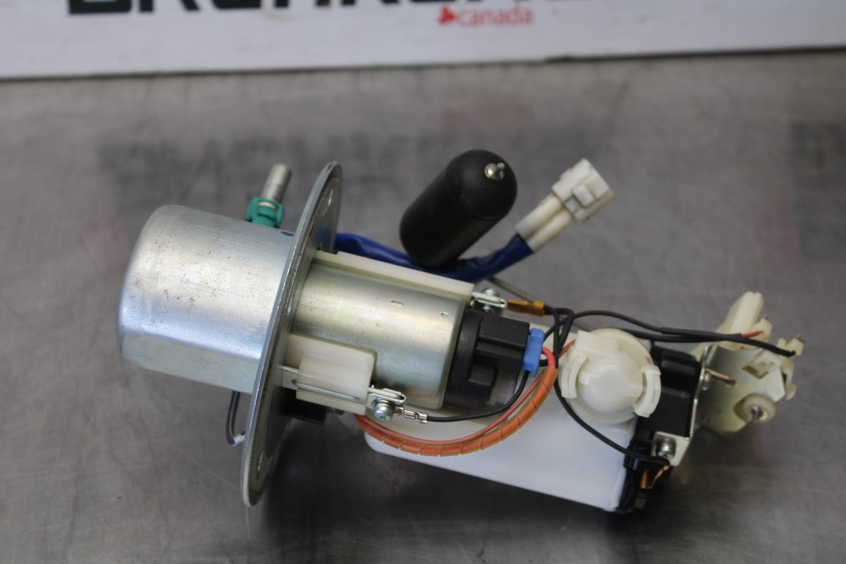 06-07 SUZUKI GSXR 600 FUEL PUMP GAS PETROL SENDER UNIT BB792