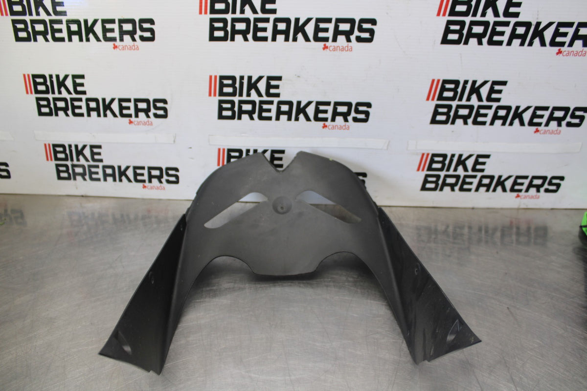 08 KAWASAKI NINJA ZX10R LOWER FRONT UPPER INNER HEADLIGHT COWL FAIRING  BB902