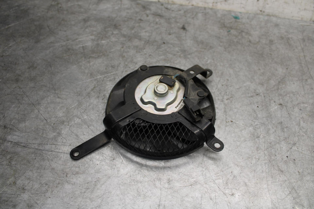 06-07 SUZUKI GSXR600 ENGINE RADIATOR COOLING FAN 17800-01H00 BB543#C