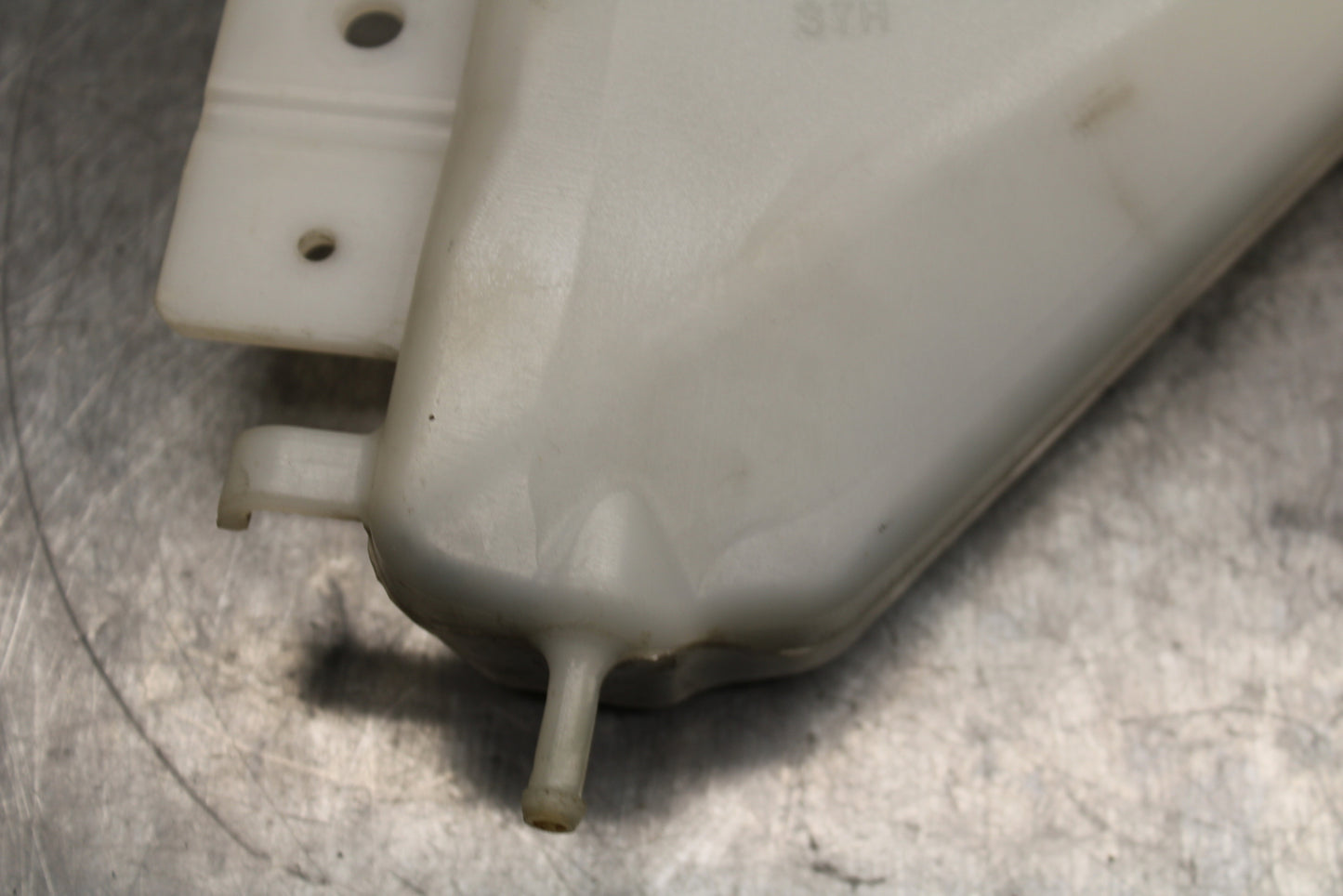 08-10 SUZUKI GSXR750 COOLANT WATER TANK RESERVOIR BOTTLE BB119