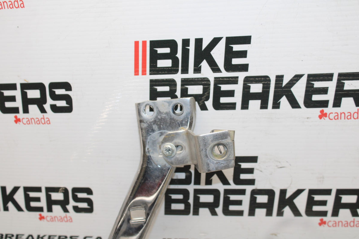 99-00 HARLEY-DAVIDSON ELECTRA GLIDE FLHT SADDLEBAG CASE MOUNTING BRACKET BB805