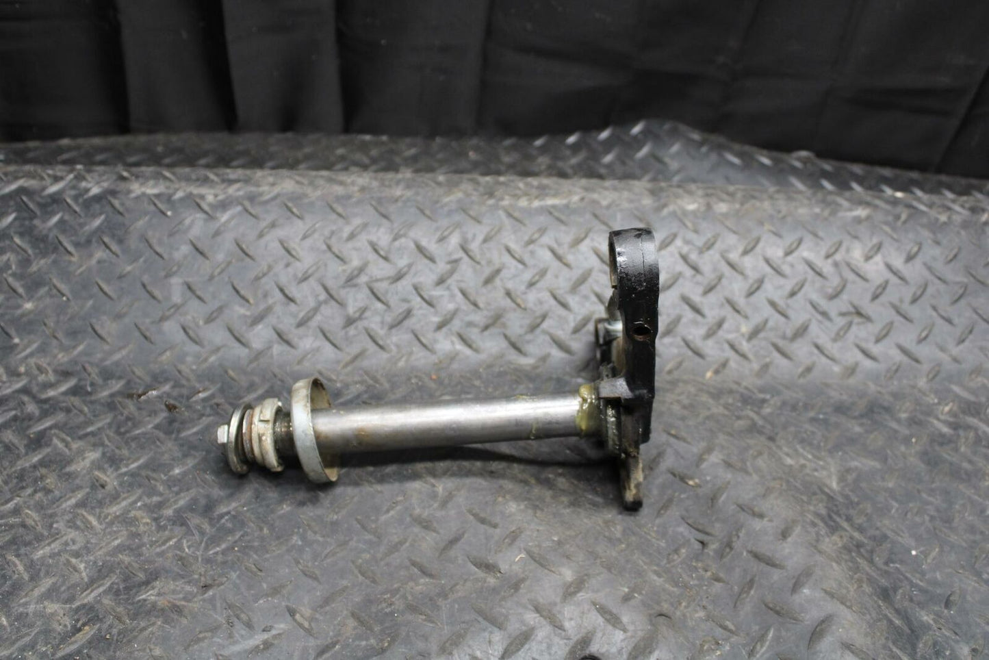 71 YAMAHA L5 FRONT FORKS LOWER UPPER TRIPLE TREE STEM CLAMP BB230