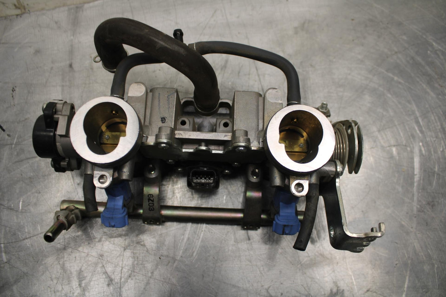 17-23 SUZUKI GSXR 250 GSX250RL8 MAIN FUEL INJECTORS / THROTTLE BODIES BB490