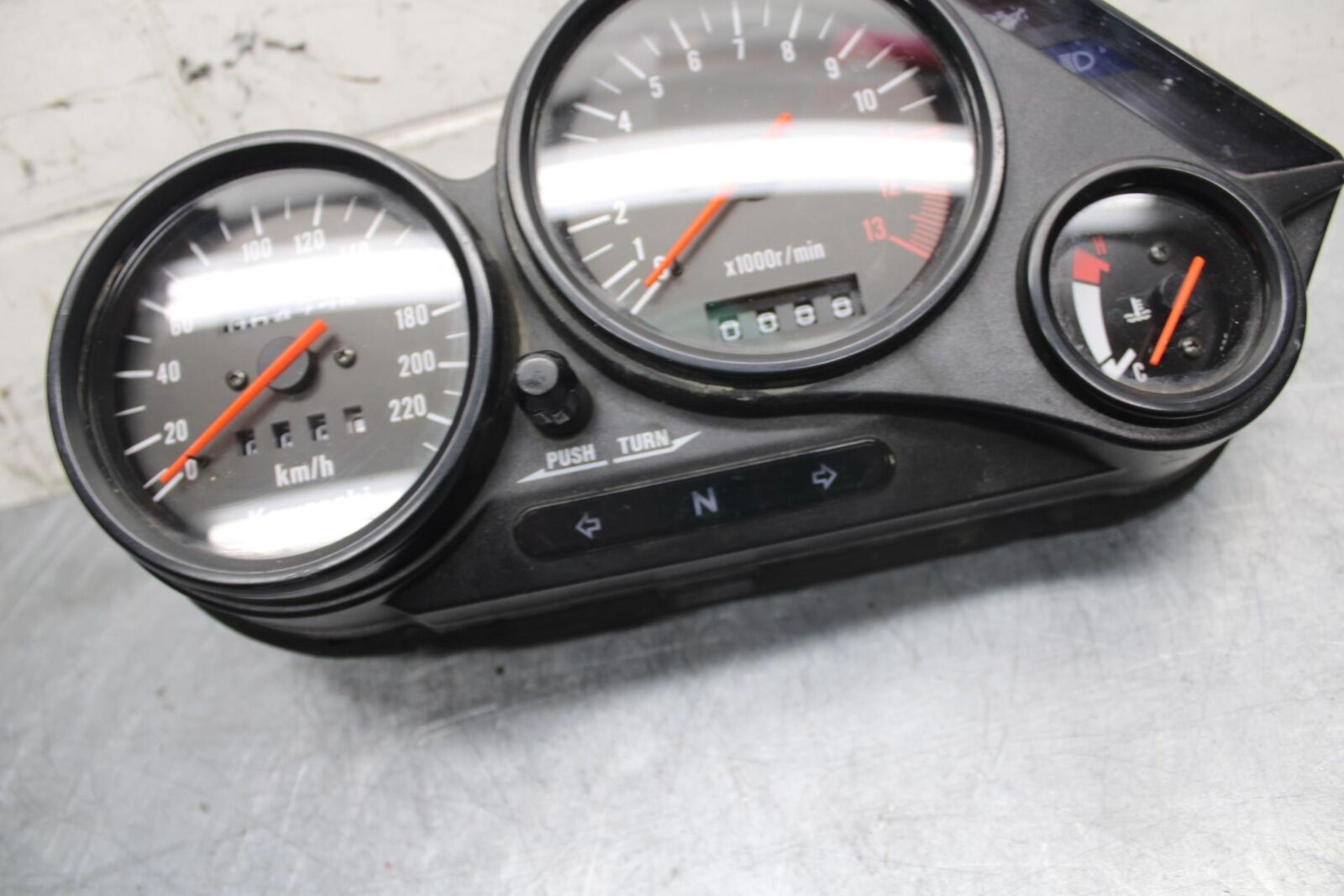 2005 Kawasaki Ninja 500R EX500D SPEEDO  GAUGES DISPLAY CLUSTER SPEEDOMETER BB36
