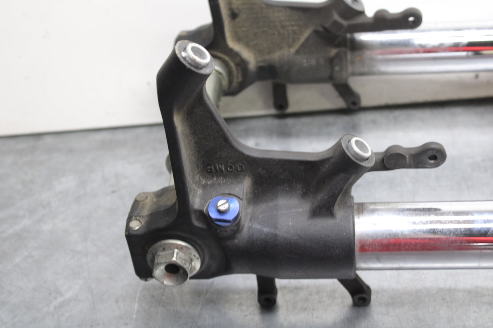 08-10 SUZUKI GSXR 600 COMPLETE FRONT END FORKS SUSPENSION TRIPLE TREE  BB753