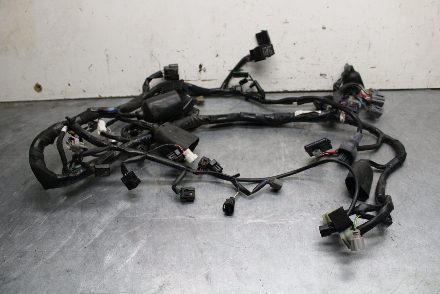 13-18 KAWASAKI NINJA ZX6R MAIN ENGINE WIRING HARNESS WIRE LOOM 26031-1548 BB666