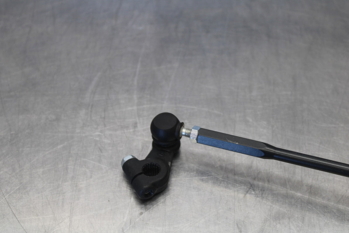 18 SUZUKI GSXR750 SHIFTER LINKAGE SHIFT LINK PEDAL BB891
