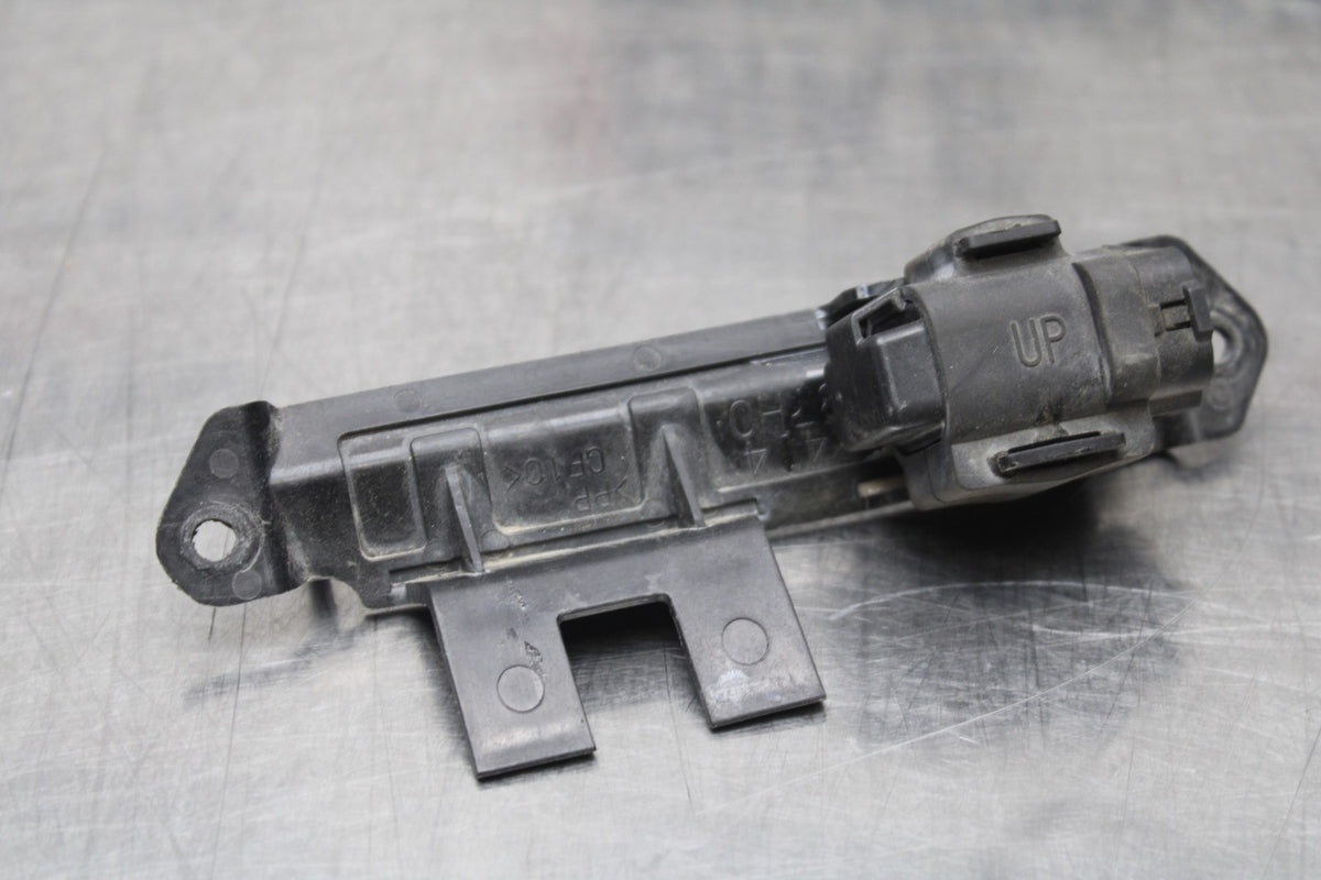 08-10 SUZUKI GSXR 600 TIP OVER BANK ANGLE CRASH SENSOR SWITCH  BB202