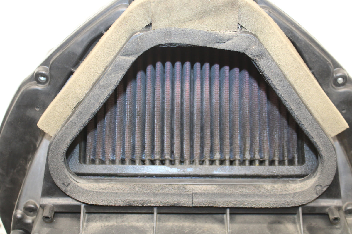 06 YAMAHA YZF R6 AIRBOX AIR INTAKE FILTER BOX BB716