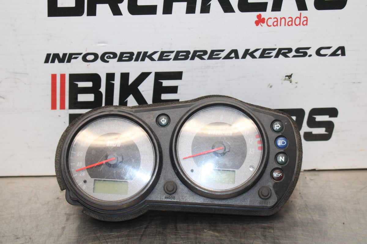 06 KAWASAKI Z750 SPEEDO TACH GAUGES DISPLAY CLUSTER SPEEDOMETER TACHOMETER BB837