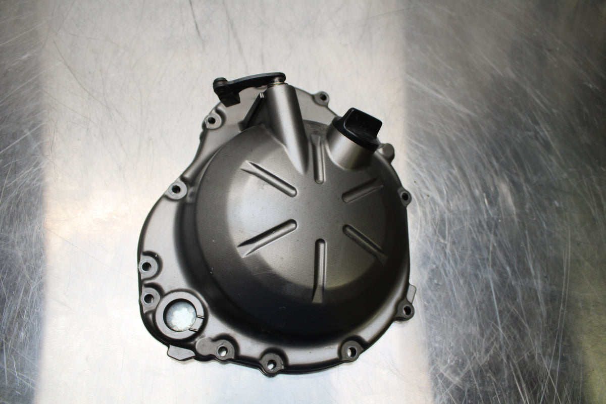 13-18 KAWASAKI NINJA ZX6R CLUTCH SIDE ENGINE MOTOR COVER BB143