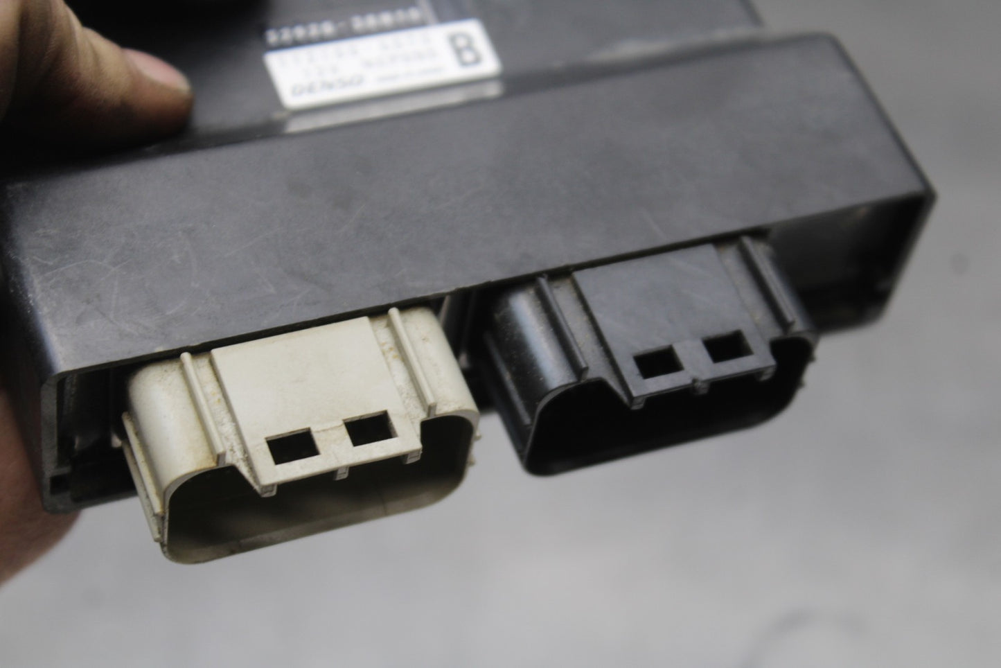 08-10 SUZUKI GSXR 600 ECU COMPUTER CONTROLLER UNIT BLACK BOX ECM CDI  BB202