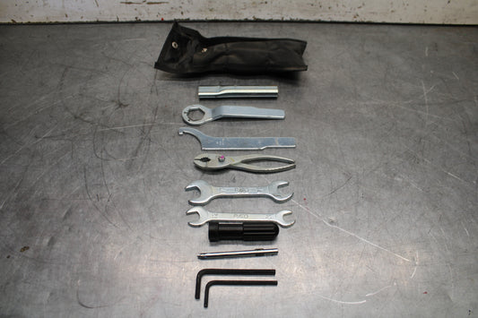 19-22 KAWASAKI Z400 STOCK TOOLS OEM TOOL BAG KIT SET BB708