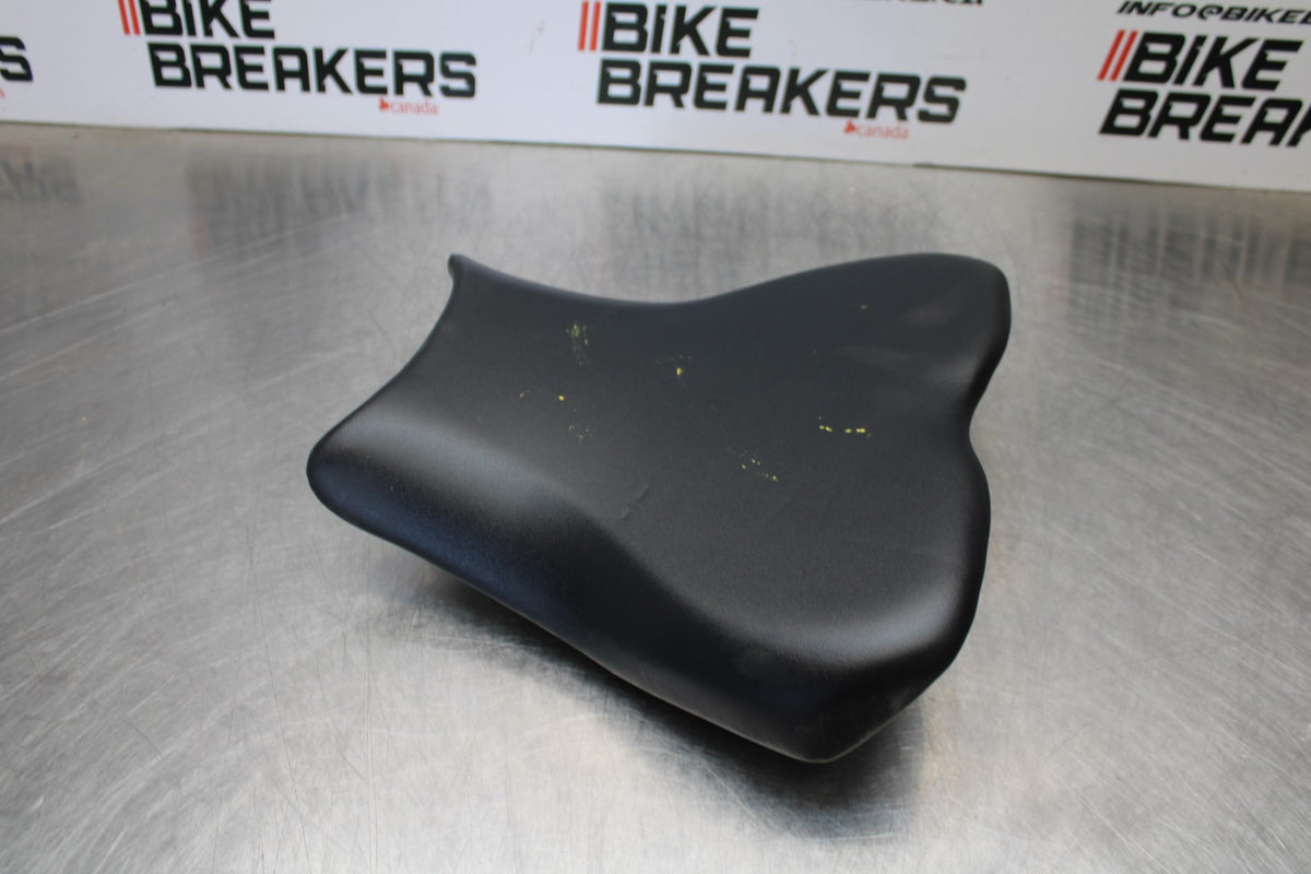 24-25 KAWASAKI NINJA ZX4R FRONT DRIVERS SEAT PAD SADDLE PILLION BB174