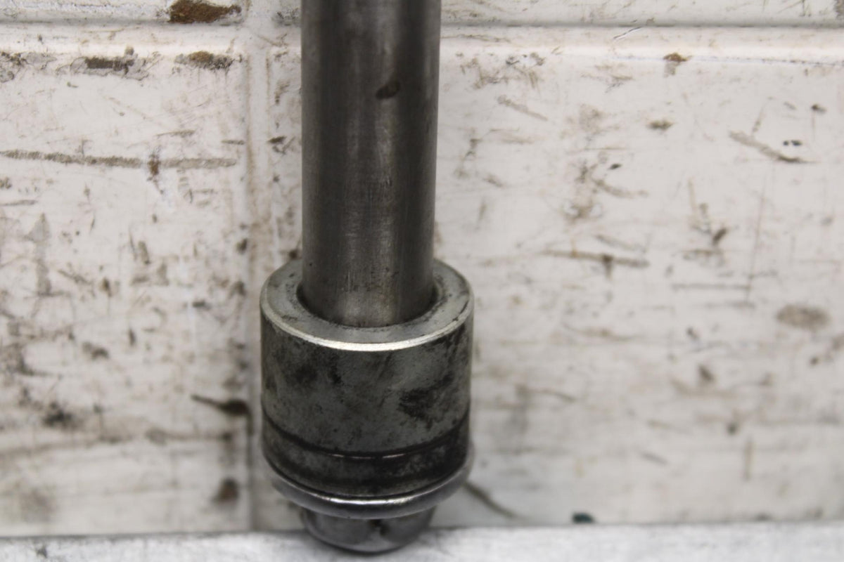 2003 Yamaha Vmax 1200 VMX1200 FRONT WHEEL RIM AXLE PIVOT BOLT BB563