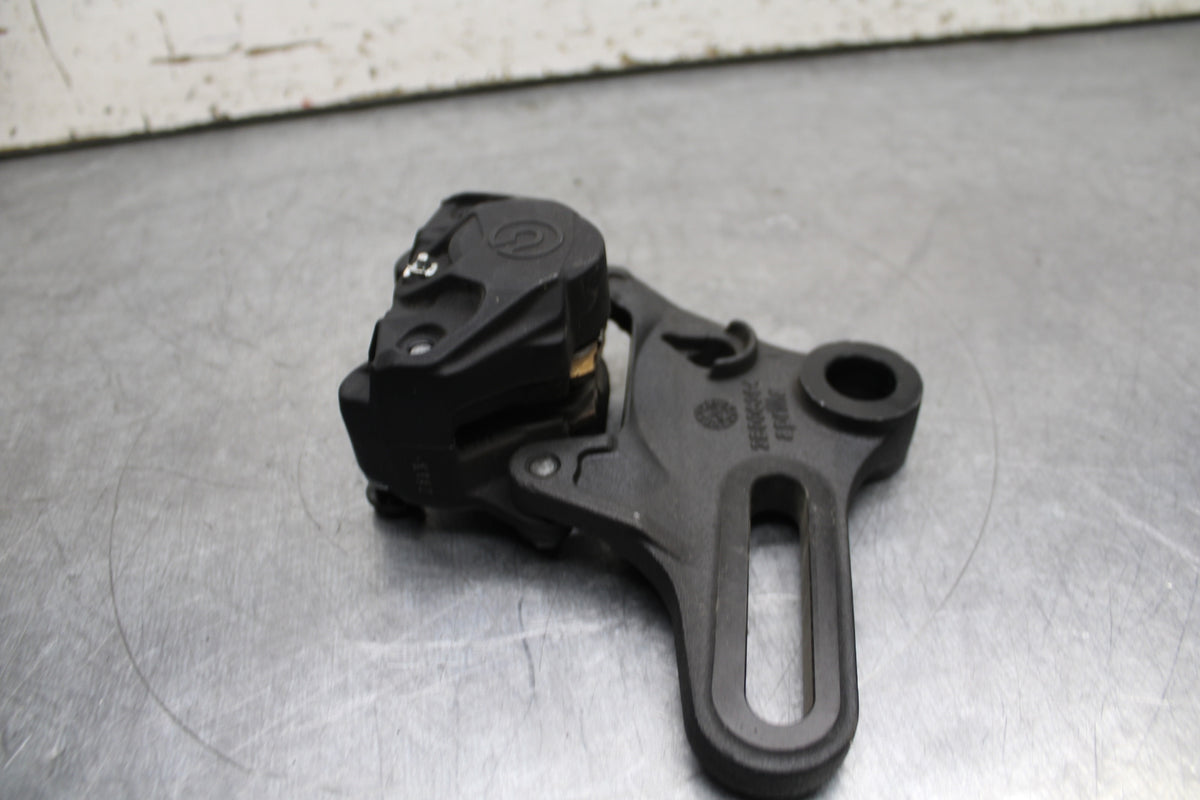 21-24 APRILIA TUONO 660 FACTORY REAR BACK BRAKE CALIPER W MOUNT BRACKET BB733