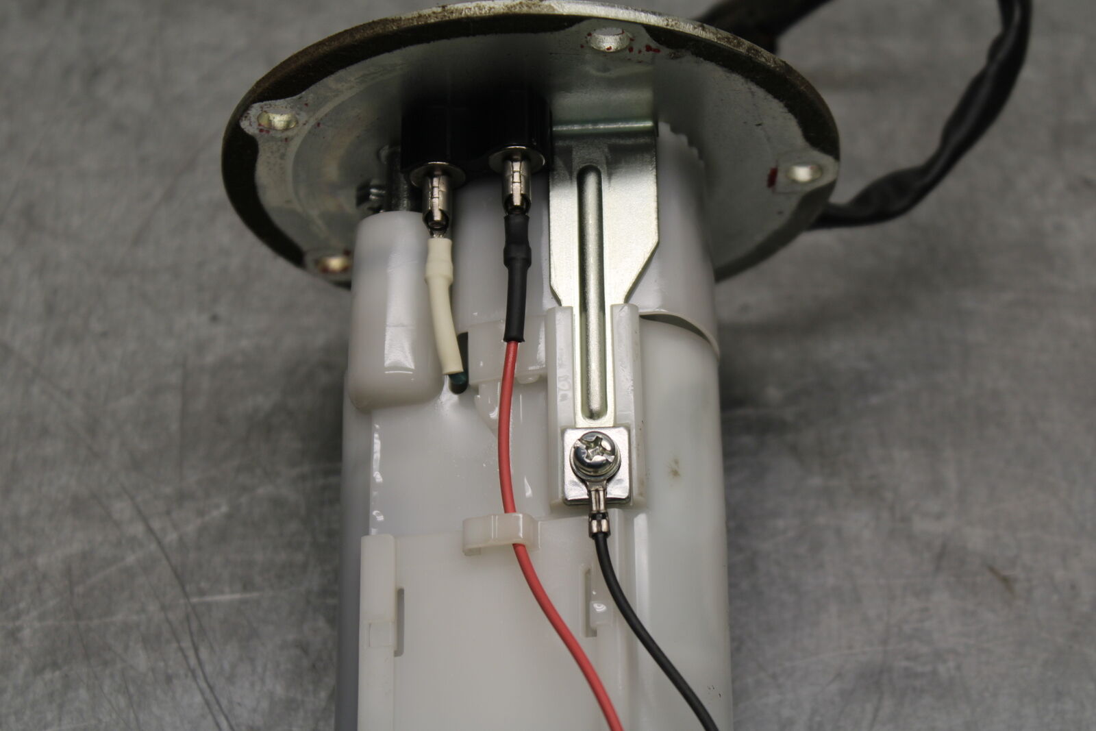 16-17 KAWASAKI VULCAN S 650 EN650 ABS FUEL GAS PUMP BB731