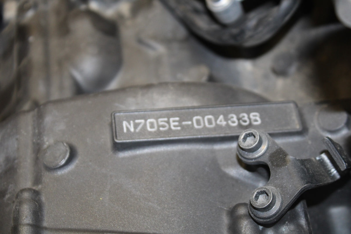 15-17 YAMAHA FJ09 ENGINE MOTOR BB906