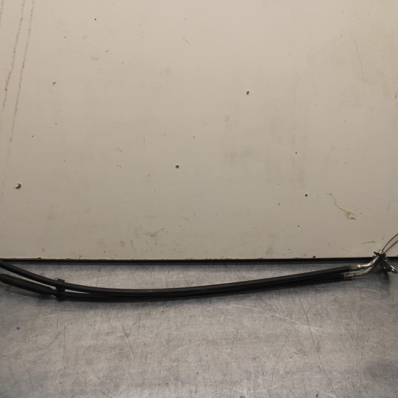 2007 Yamaha YZF R1 THROTTLE CABLES LINES 4C8-26302-00-00 BB83