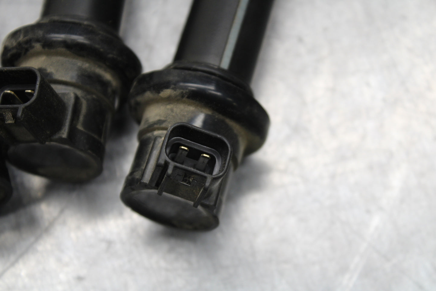 09-14 YAMAHA YZF R1 IGNITION COILS COIL SPARK PLUG CAPS BB119