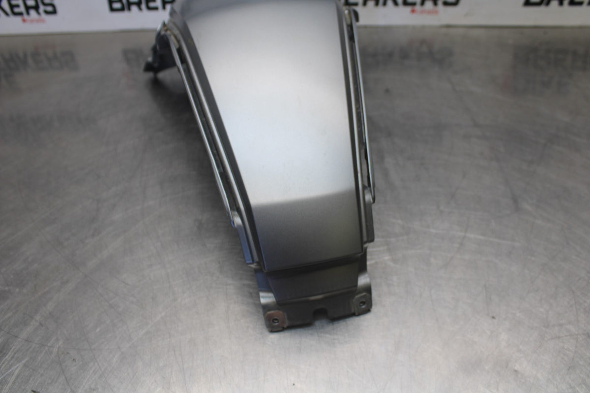 20-23 BMW F900R GAS TANK FUEL CELL COVER FAIRING COWL BB923