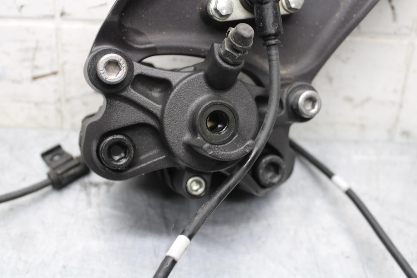 2012 Kawasaki Ninja ZX14R ZX1400E REAR BACK BRAKE CALIPER BB60