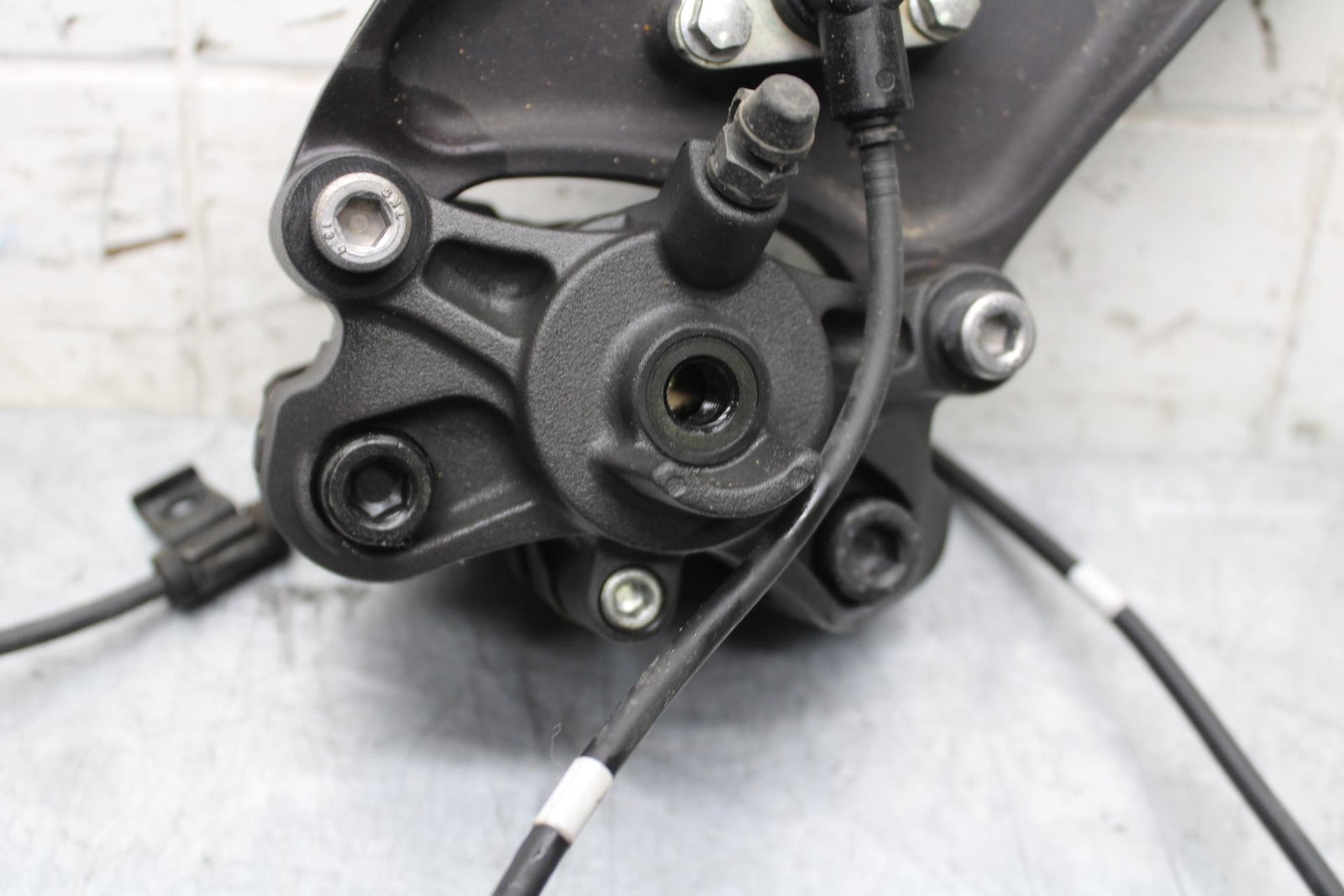 2012 Kawasaki Ninja ZX14R ZX1400E REAR BACK BRAKE CALIPER BB60