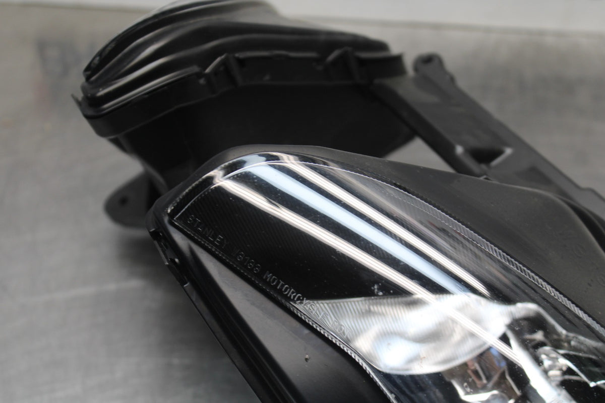 18 KAWASAKI NINJA ZX10R FRONT HEADLIGHT HEAD LIGHT LAMP BB840