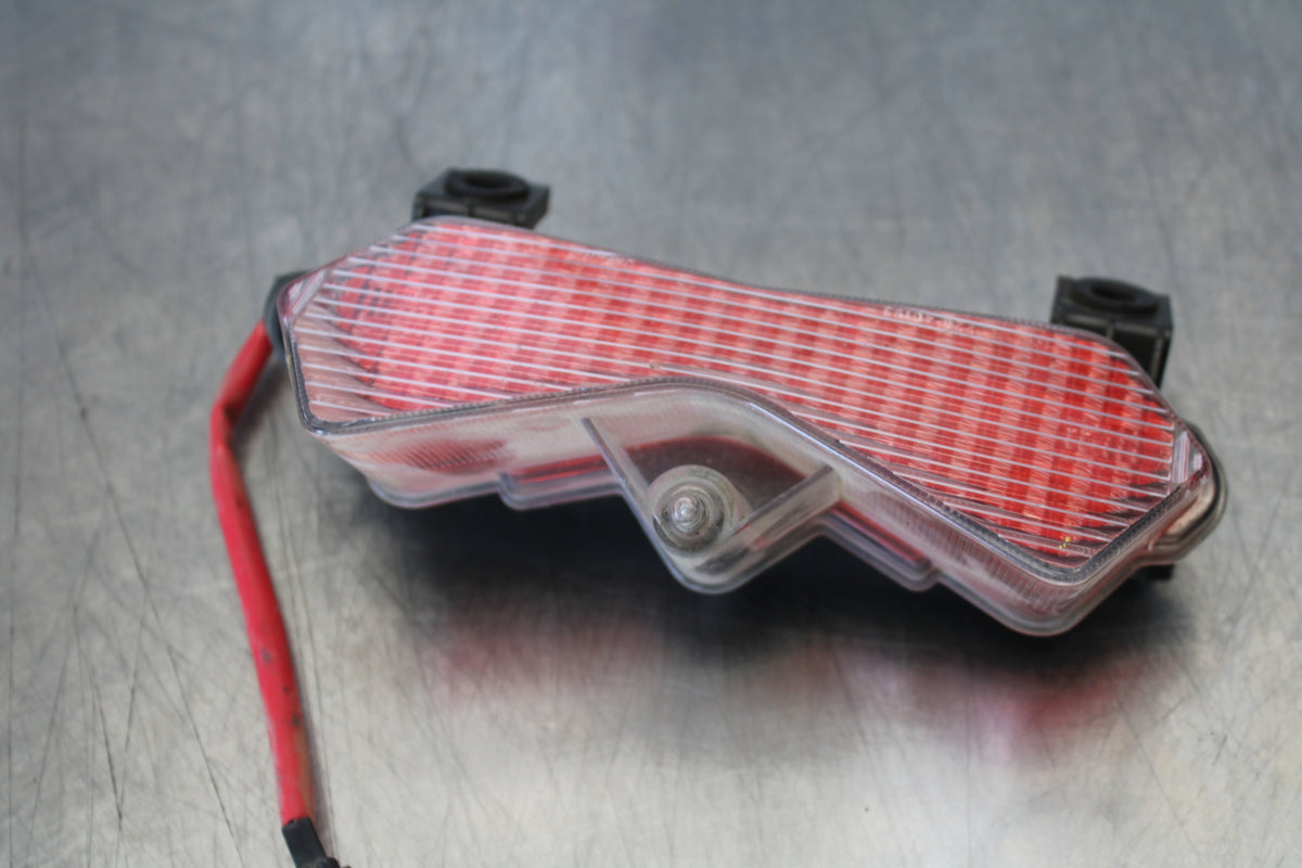 03-06 KAWASAKI Z1000 REAR TAIL TAILLIGHT BACK BRAKE LIGHT BB164