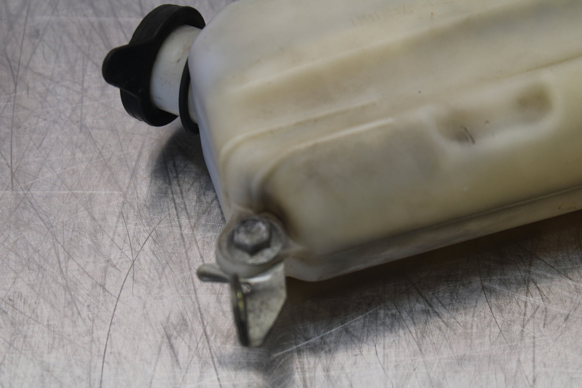 98-05 HONDA SUPER HAWK 1000 VTR1000F COOLANT WATER TANK RESERVOIR BOTTLE BB152