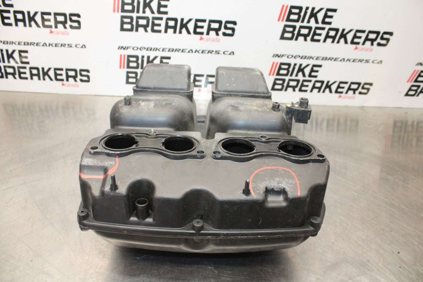 01-06 HONDA CBR600F4I AIRBOX AIR INTAKE FILTER BOX BB185