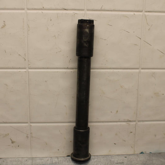 1999 Suzuki GSXR600 FRONT WHEEL RIM AXLE PIVOT BOLT BB580