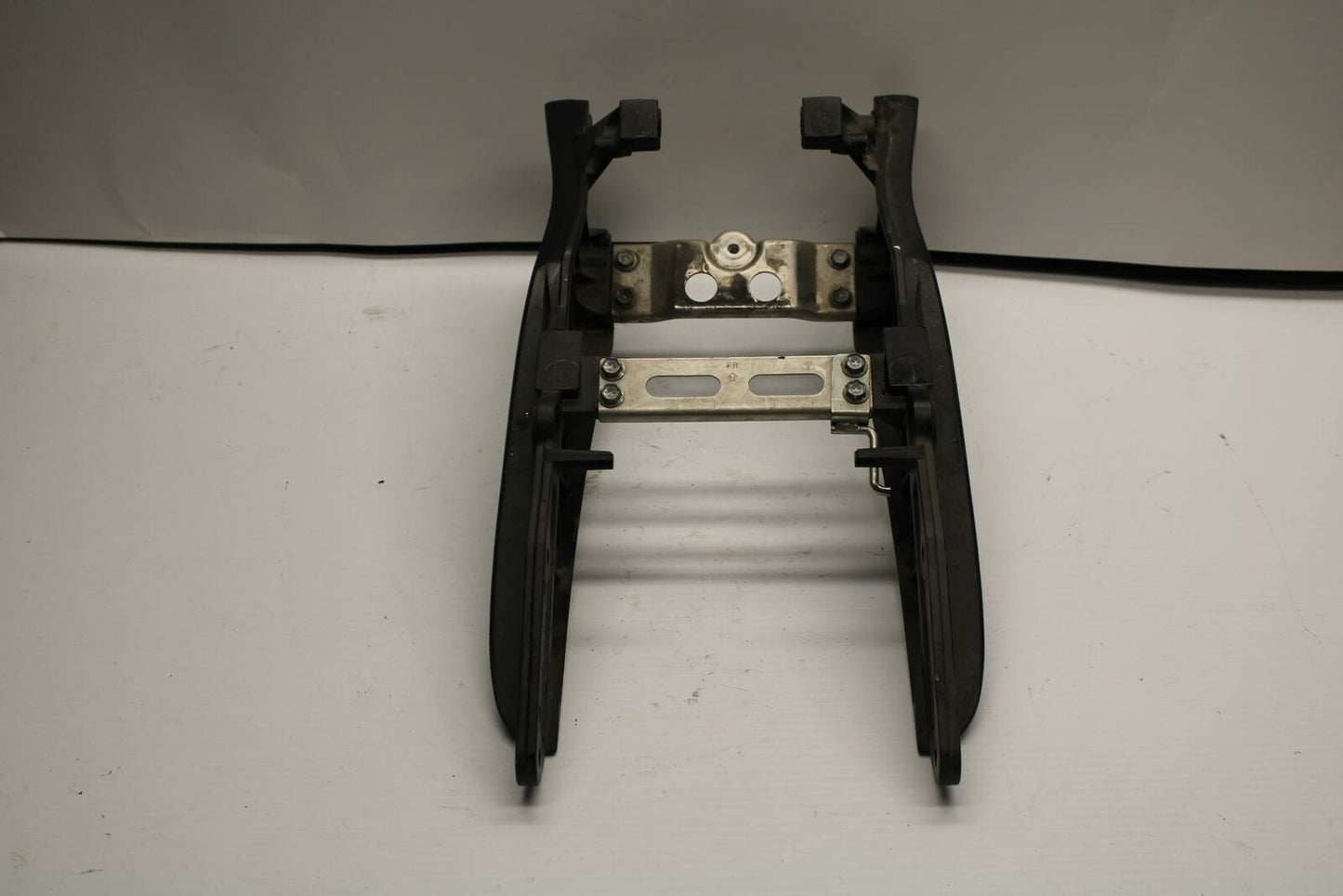 06-07 SUZUKI GSXR600 REAR SUBFRAME BACK SUB FRAME BB243