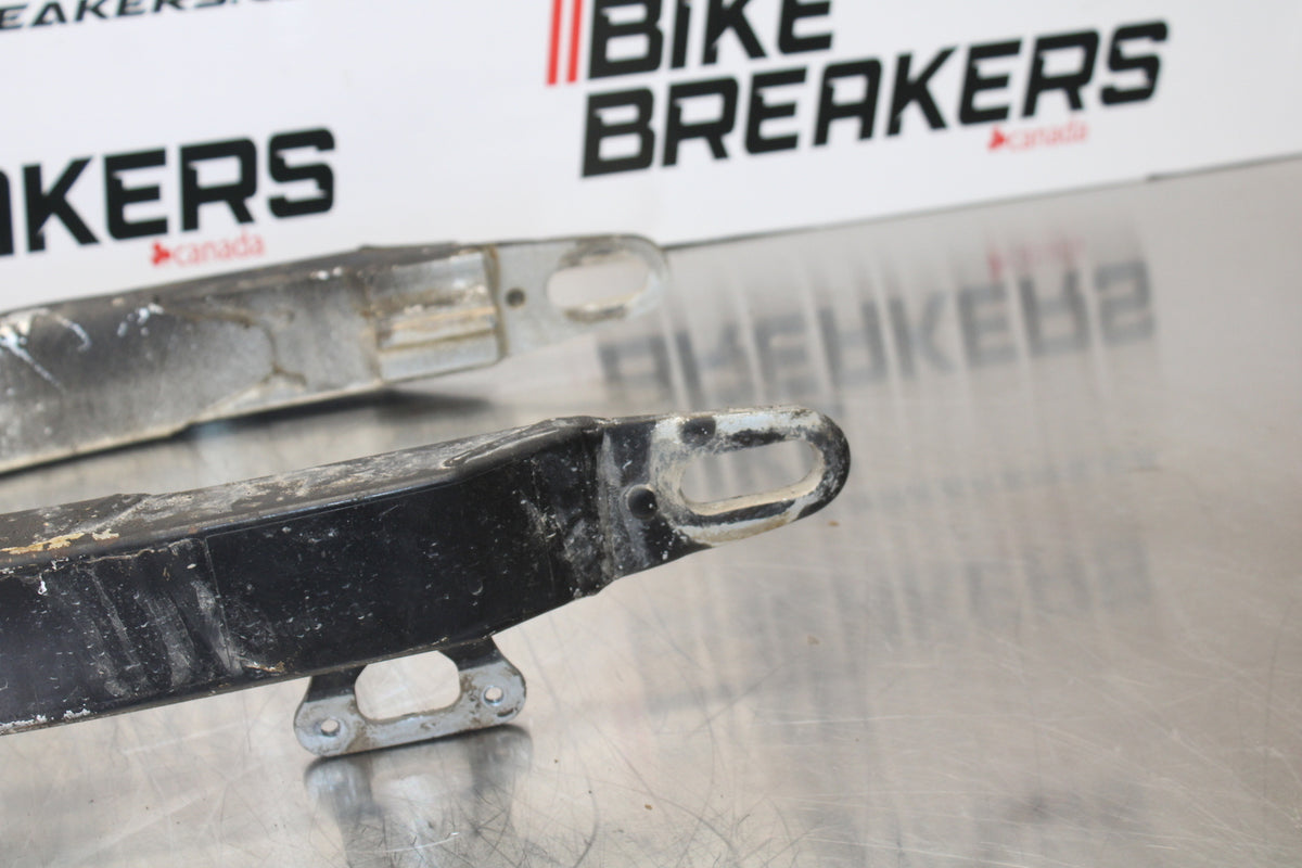 19 YAMAHA TTR230 SWINGARM SWING ARM SUSPENSION BB146