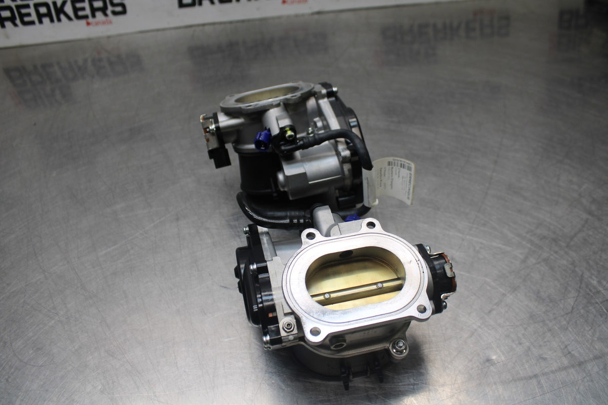 16 DUCATI 959 PANIGALE MAIN FUEL INJECTORS / THROTTLE BODIES BB912
