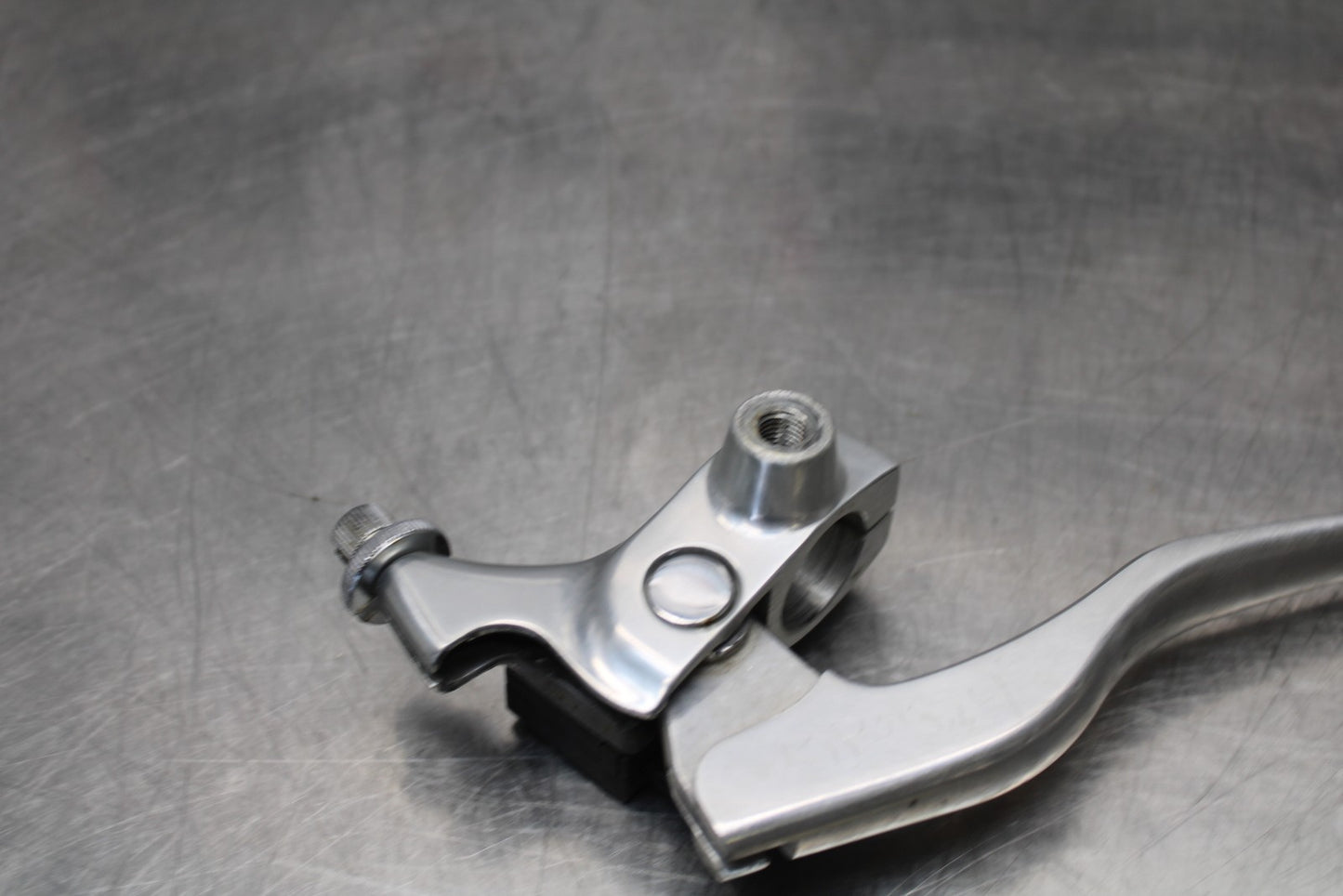 08 KAWASAKI VULCAN 900 LEFT HANDLEBAR CLIPON CLUTCH LEVER BB184