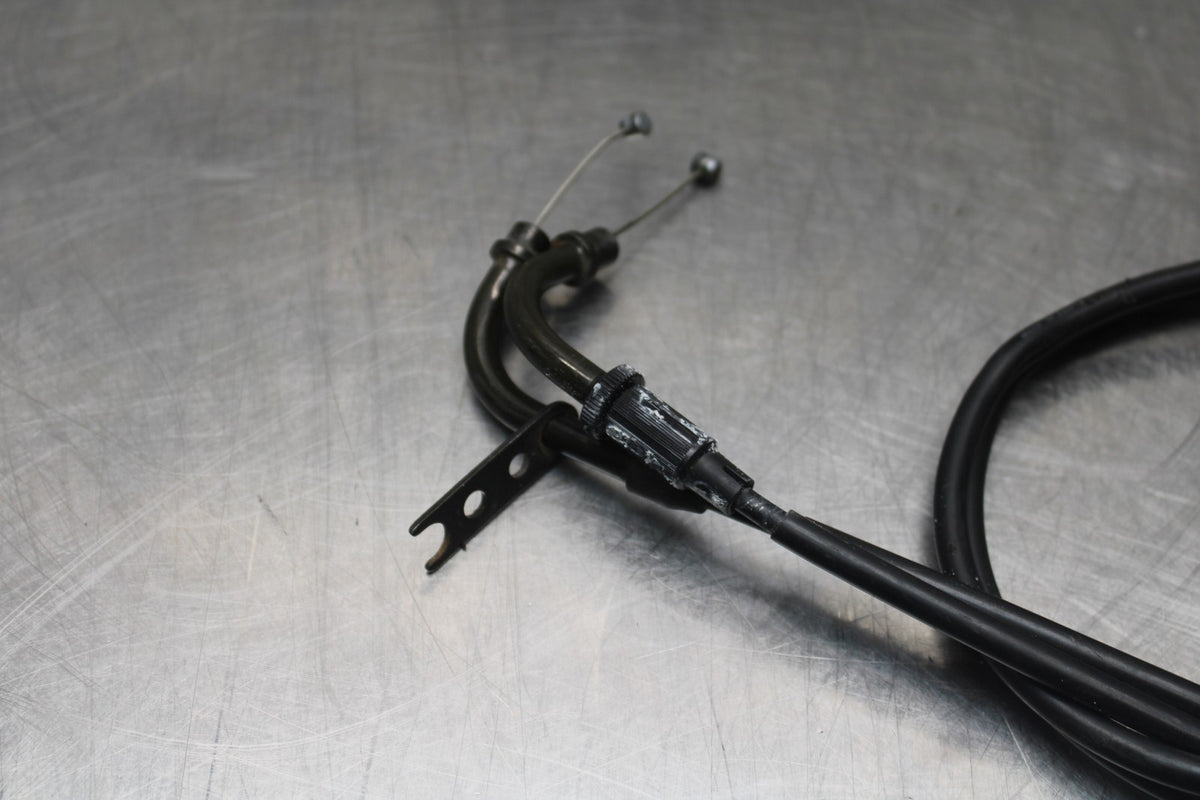 06-07 SUZUKI GSXR 600 THROTTLE CABLES LINES BB845