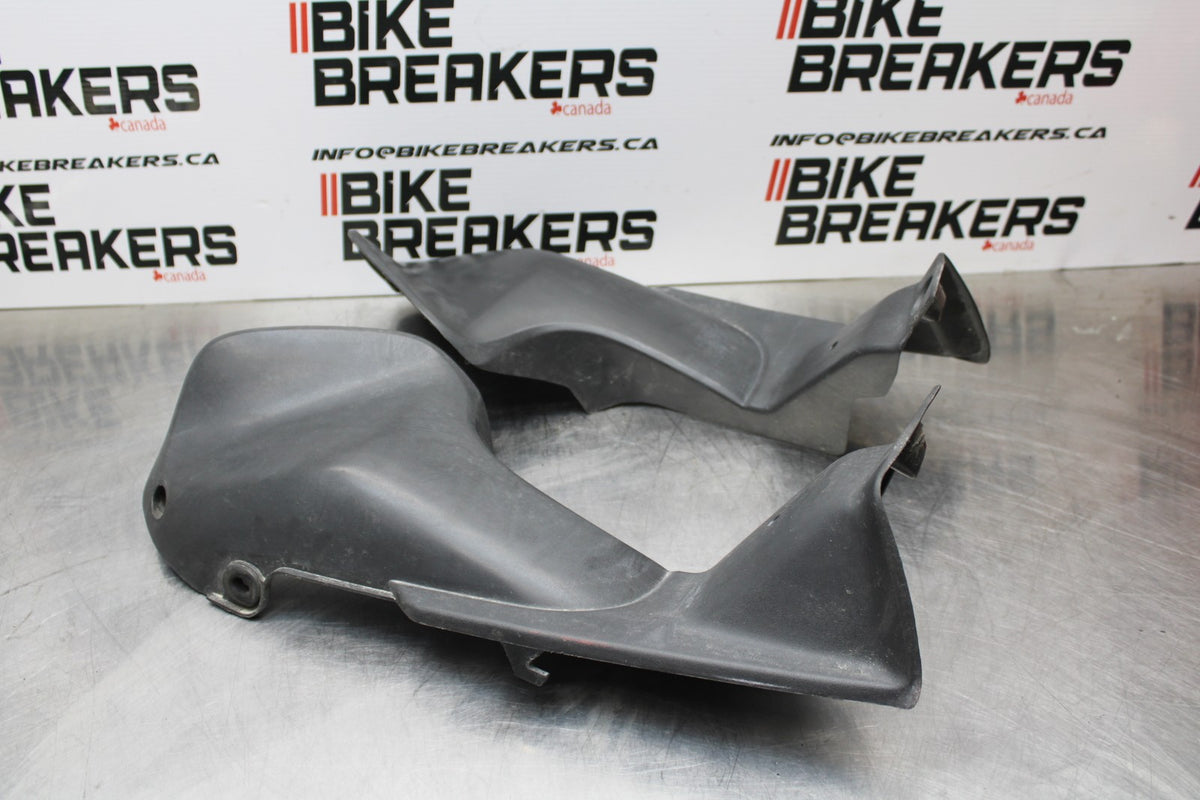 01-06 HONDA CBR600F4I RIGHT LEFT FRONT DUCT COVERS PANELS COWLS BB185
