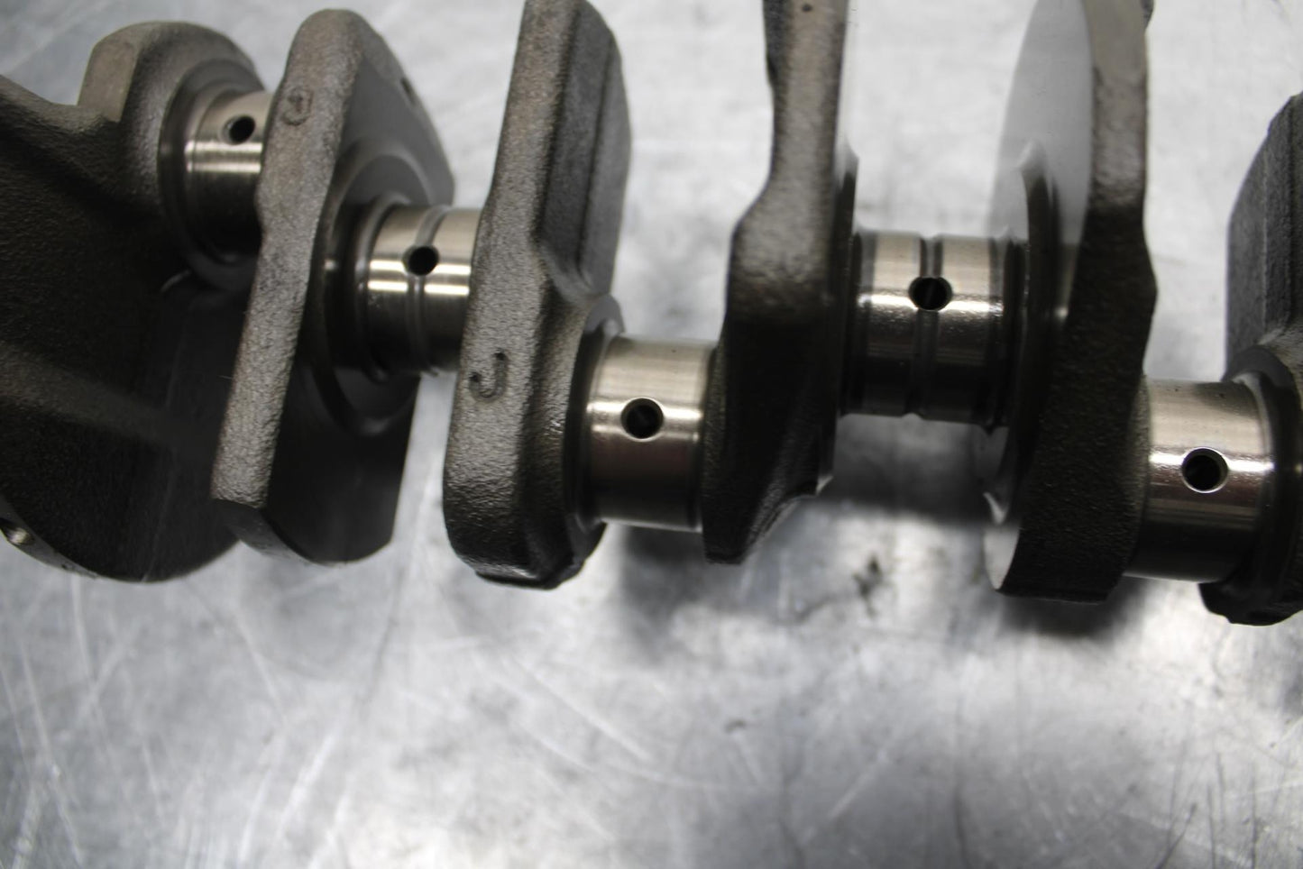 04-05 SUZUKI GSXR600 ENGINE MOTOR CRANKSHAFT CRANK SHAFT  12000-29810 BB329
