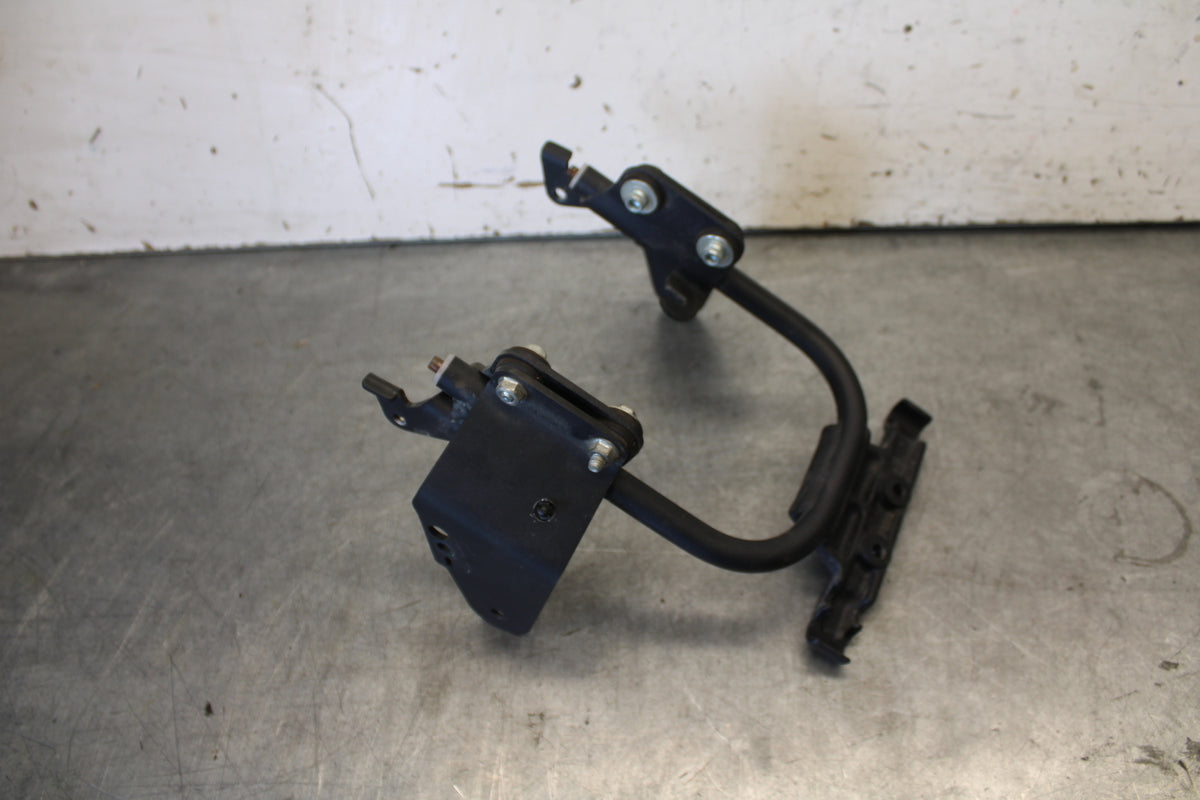06-07 DUCATI MONSTER 695 REAR BACK TAIL LIGHT MOUNT BRACKET BB674
