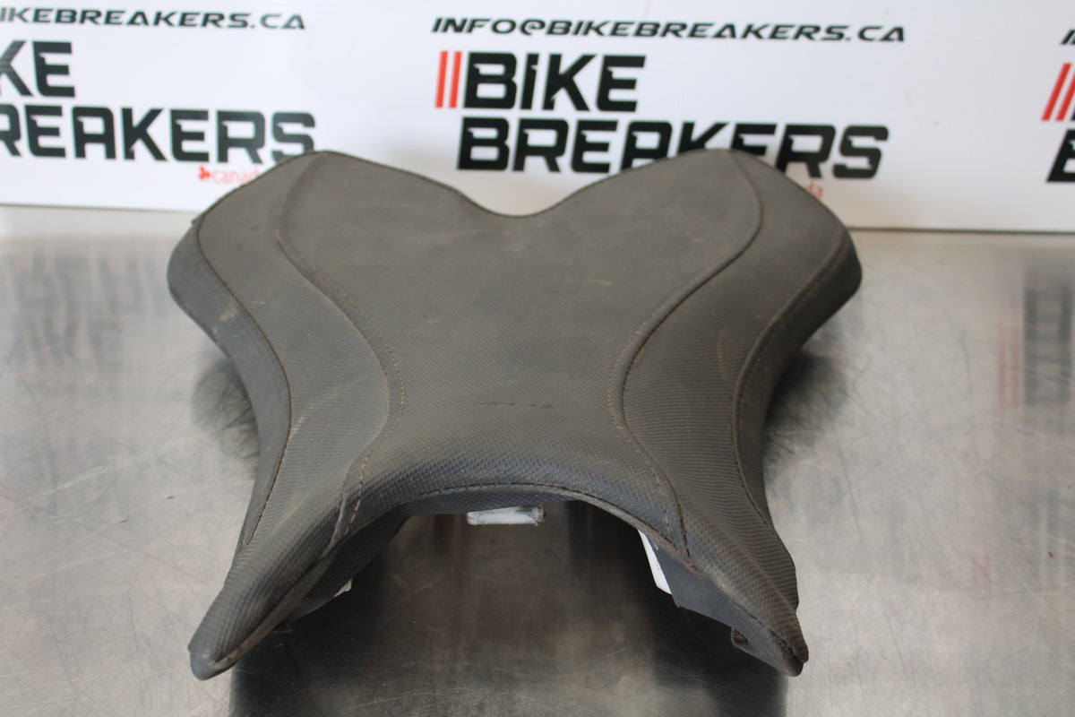 07-08 YAMAHA YZF R1 HT MOTO AFTERMARKET FRONT DRIVERS SEAT BB160
