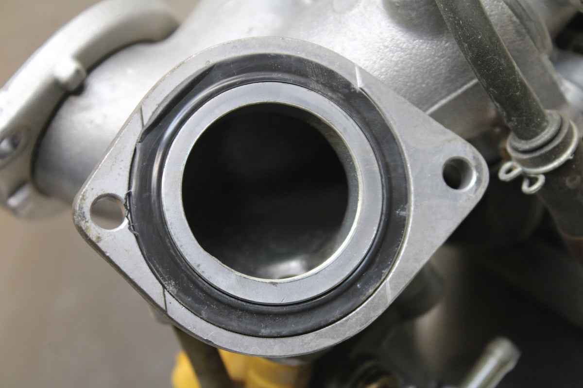 04 KAWASAKI VULCAN 1500 THROTTLE BODY BODIES BB762