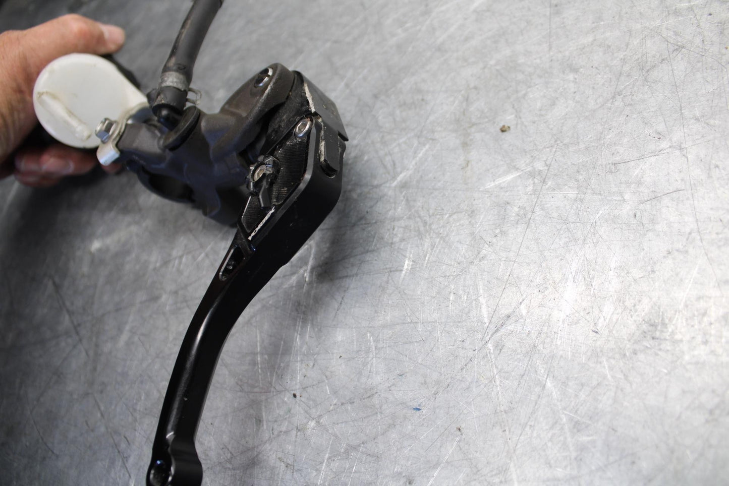 2016 Honda CBR1000RR FRONT BRAKE MASTER CYLINDER w/ VORTEX LEVER BB530