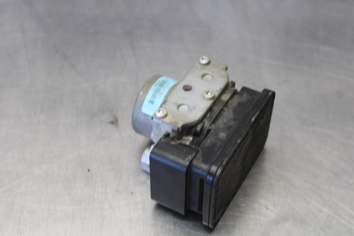 15 TRIUMPH TIGER 800 ABS PUMP UNIT MODULE BB873