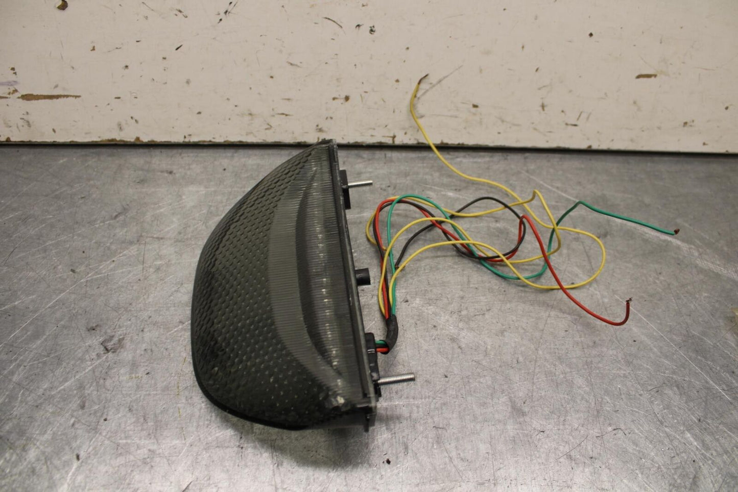 05-06 HONDA CBR600RR REAR TAIL TAILLIGHT BACK BRAKE LIGHT BB630