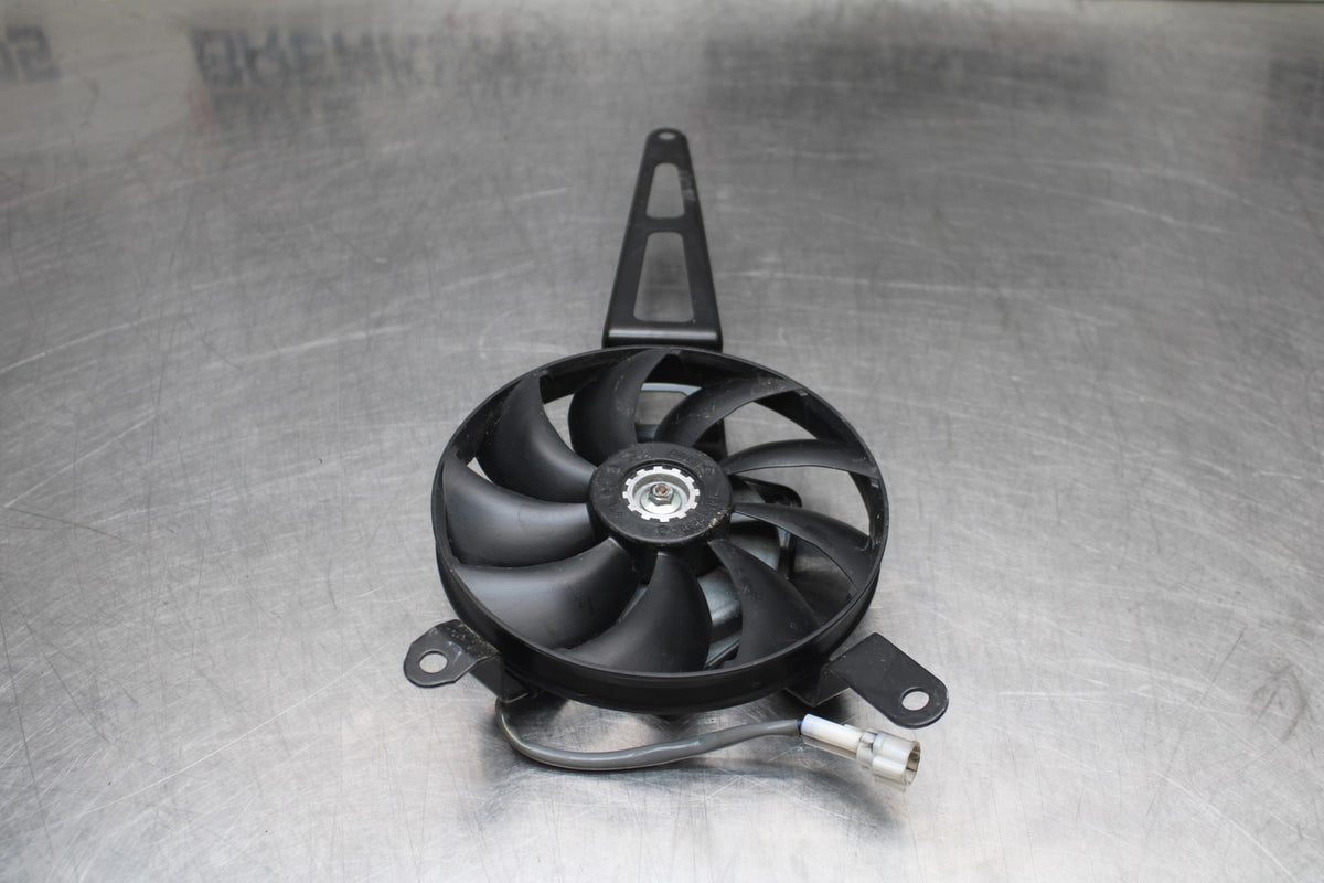 11-15 KAWASAKI NINJA ZX10R ENGINE RADIATOR COOLING FAN BB840